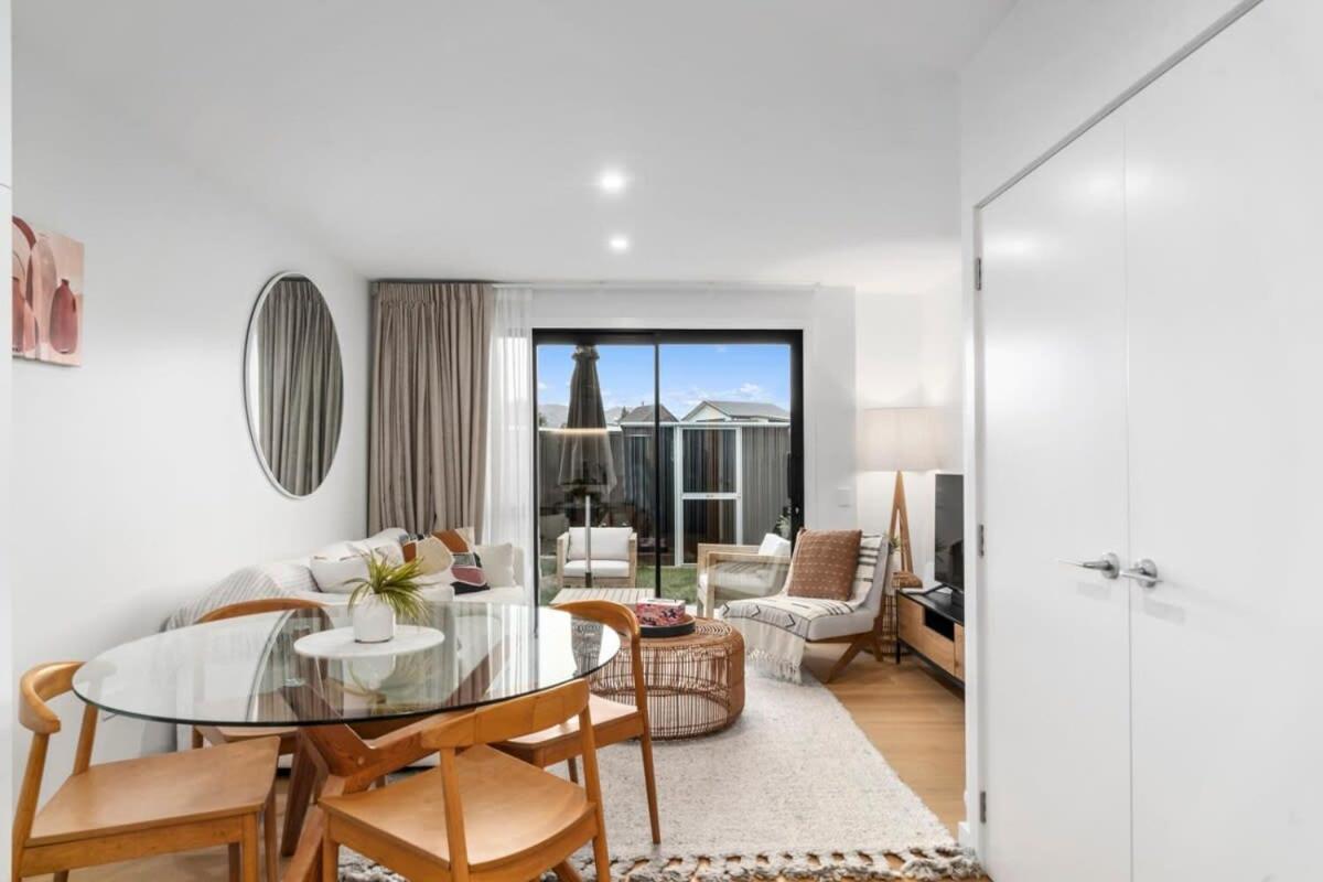 Wanaka Riverside Townhouse Retreat Albert Town 外观 照片