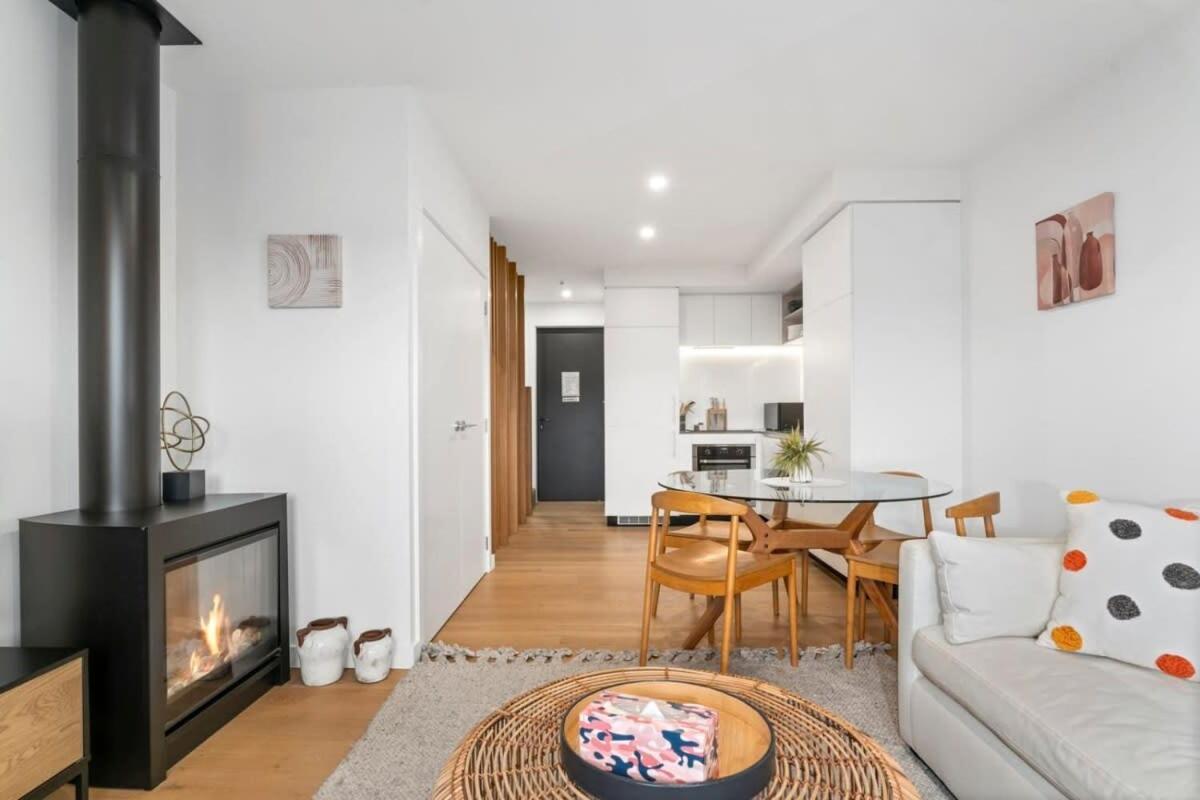 Wanaka Riverside Townhouse Retreat Albert Town 外观 照片