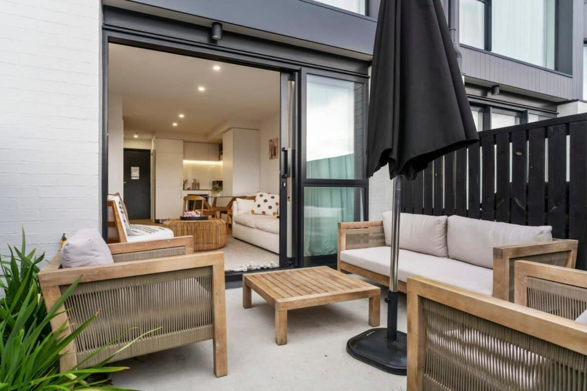 Wanaka Riverside Townhouse Retreat Albert Town 外观 照片